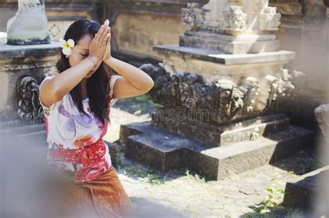 Hindu Woman Praying Inside The Balinese Temple Stock Image Image Of