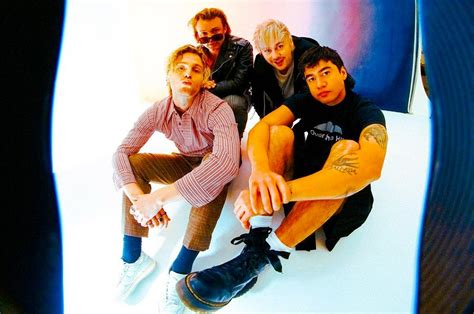 5 Seconds Of Summer Announces New Album 5sos5” Shares New Song Me