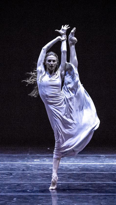 Svetlana Zakharova Ballet Photos, Dance Photos, Dance Pictures, Ballet ...