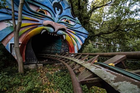 Le Guide Des Parcs D Attractions Abandonn S