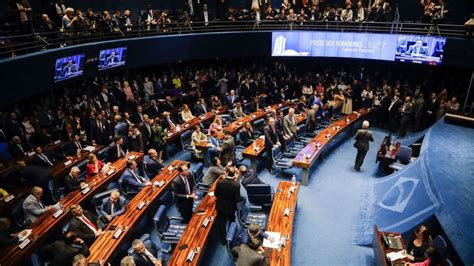 El Senado De Brasil Aprueba Incluir En La Constitución La Penalización