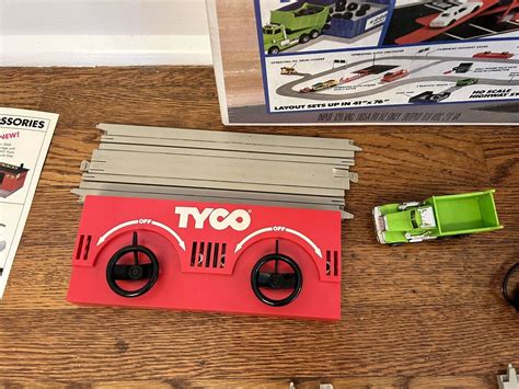 Tyco Us Electric Trucking Motor City Truck Slot Car Set Ebay