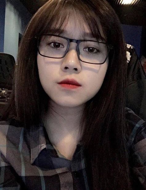 Những hot girl streamer game Việt Nam xinh hết phần người khác