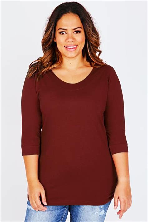 Burgundy Scoop Neckline T Shirt With 3 4 Sleeves Plus Size Outfits