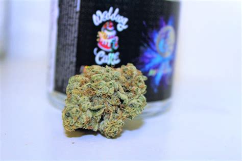 What Is The Wedding Cake Strain? | Respect My Region