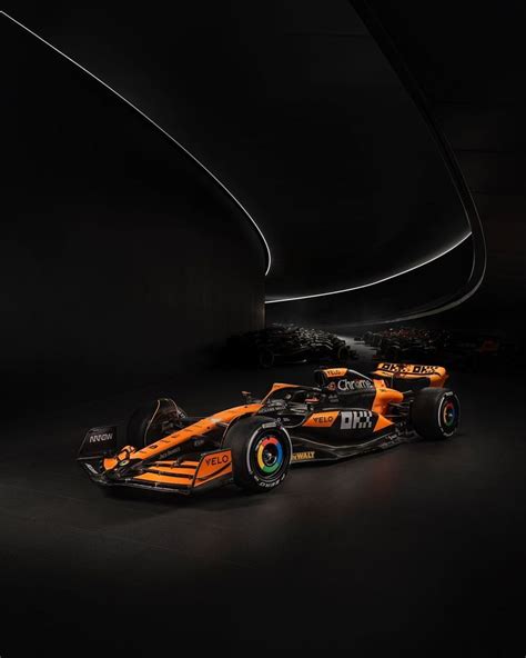 McLaren on Instagram: "The 2024 McLaren look. 😍 #WhateverItTakes" nel 2024 | Pinterest