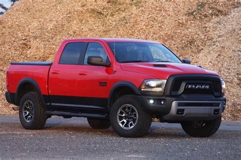 Top Baru 19 Ram Rebel Truck