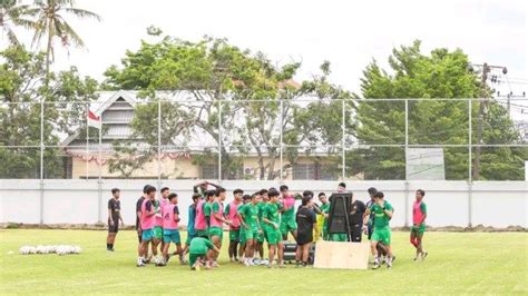 10 Pemain Akademi Tambah Persaingan Skuad PSM Makassar Tribun Timur