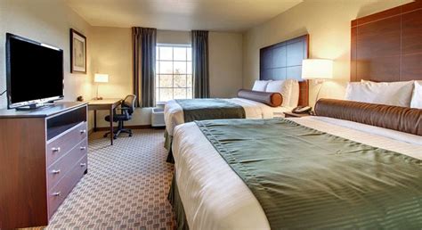 Cobblestone Inn and Suites in St. Marys, Pennsylvania - Hotel ...