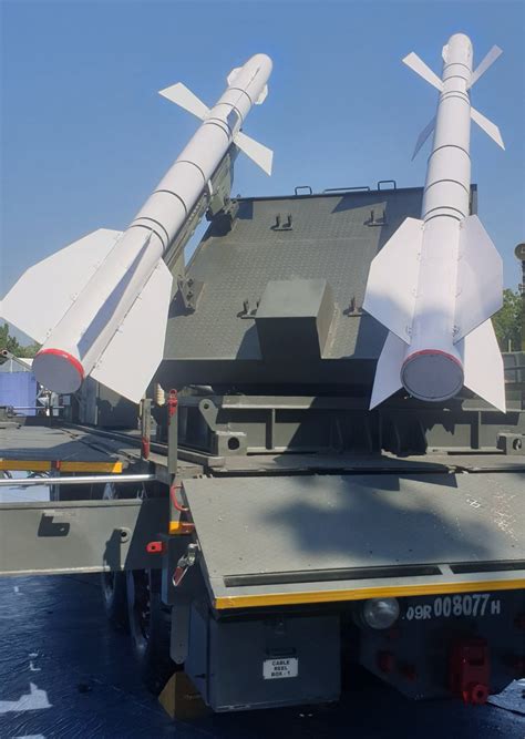 India Unveils Samar Air Defense System With P T Missile And Tatra