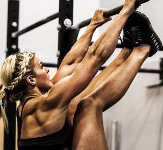 The Most Badass Women Of Crossfit Artofit