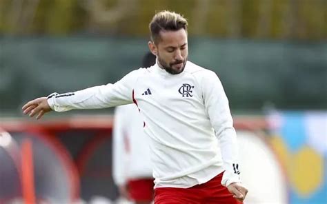 Flamengo Realiza Pen Ltimo Treino Antes De Final Contra O Fluminense