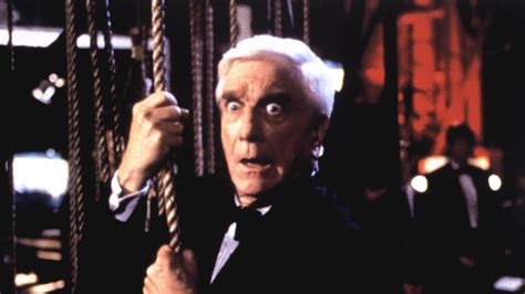 Kan Leslie Nielsen In Naked Gun 33 1 3 The Final Insult De Oscars