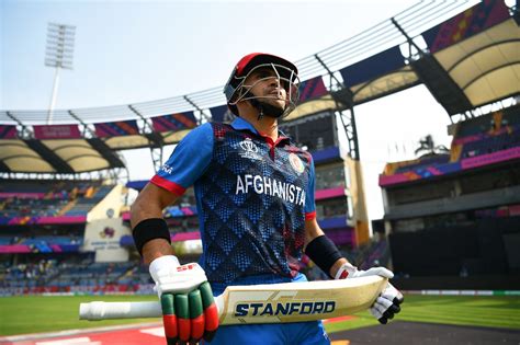 Rahmanullah Gurbaz walks out to bat | ESPNcricinfo.com