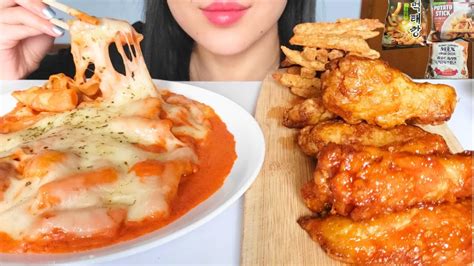 ASMR CHEESY ROSE TTEOKBOKKI SPICY SWEET SOY GARLIC FRIED CHICKEN