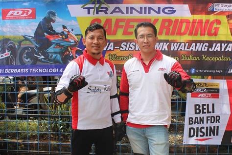 Fdr Berikan Edukasi Safety Riding Ke Kalangan Pelajar