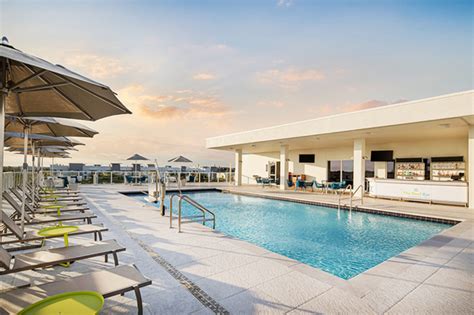 Courtyard by Marriott Delray Beach: Pool & Spa Day Pass Delray Beach ...