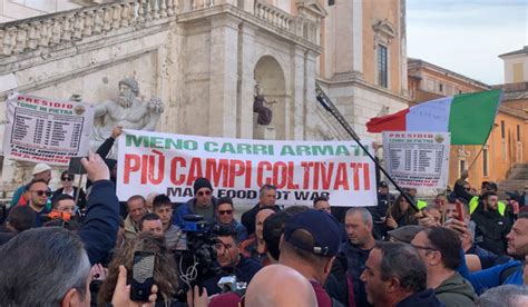 La Protesta Degli Agricoltori A Roma Lancia Un Messaggio Chiaro Al