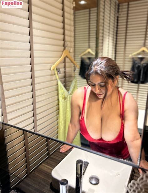 Charu S Aka CharuRc22 Aka Charusharma0108 Nude Leaks Fapellas