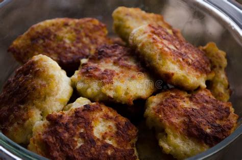 Cutlets Chicken Cutlets Fried Cutlets Cutlets In The Pot Proper Nutrition Cooking Delicious