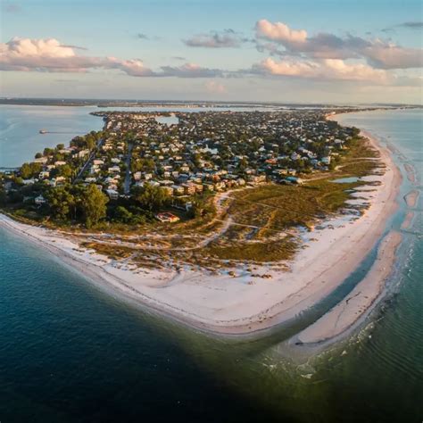 Bean Point Beach in Anna Maria, Florida | Top Things to do - Amazingworld