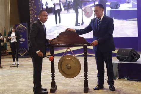 Klb Pssi Dibuka Dengan Pantun Dari Menpora Zainuddin Amali Depok Today