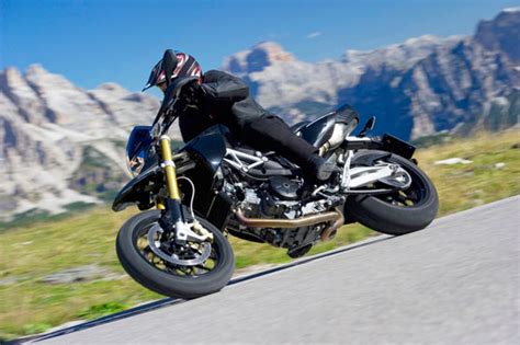 Aprilia Dorsoduro Motorcycle Model Review Features And