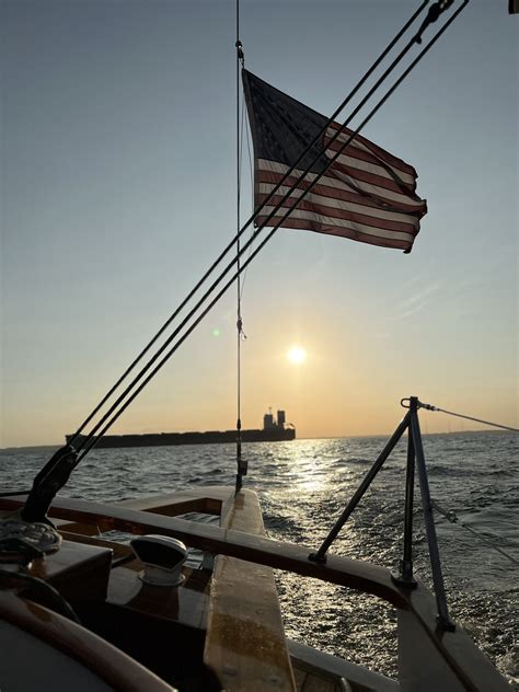 Sunset cruises - Schooner Woodwind