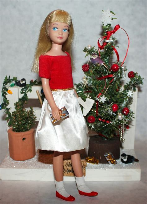 PLANET OF THE DOLLS Doll A Day Skipper Saturday Blonde Straight Leg Skipper