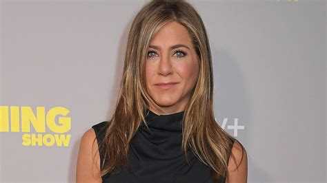 Jennifer Aniston shares first message since heartbreaking family ...