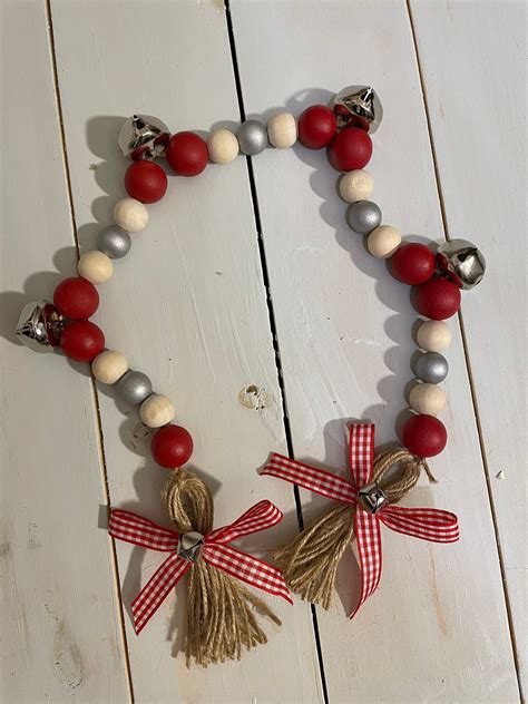 Farmhouse Christmas Decor/jingle Bell Christmas Garland Tiered - Etsy | Wood bead garland ...