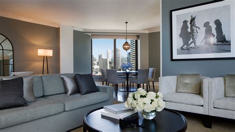 Four Seasons Hotel Sydney — Hotel Review | Condé Nast Traveler