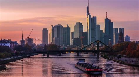 Dónde Alojarse en Frankfurt Los Mejores Barrios para disfrutar de la