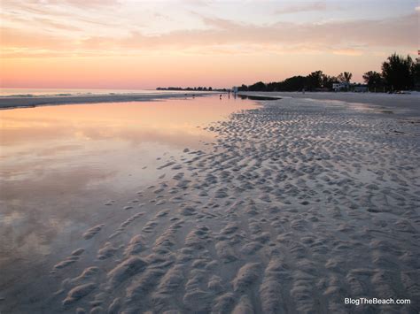 Remembering a Sunset on Anna Maria Island | Blog The Beach