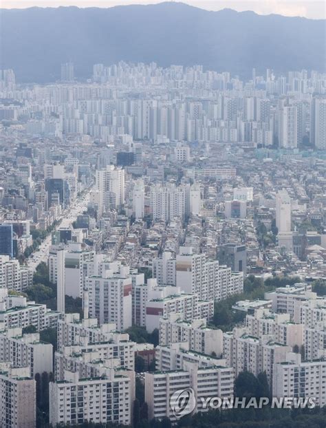 서울 아파트값 19주 연속 하락 연합뉴스