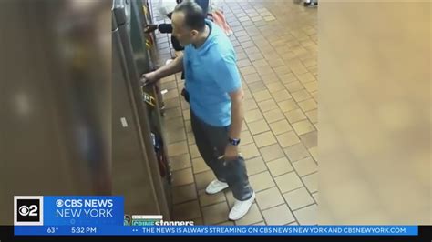 Nypd Searches For Suspect In Harlem Subway Slashing Youtube