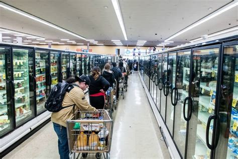 How To Safely Grocery Shop During Coronavirus Shelter In Place KQED