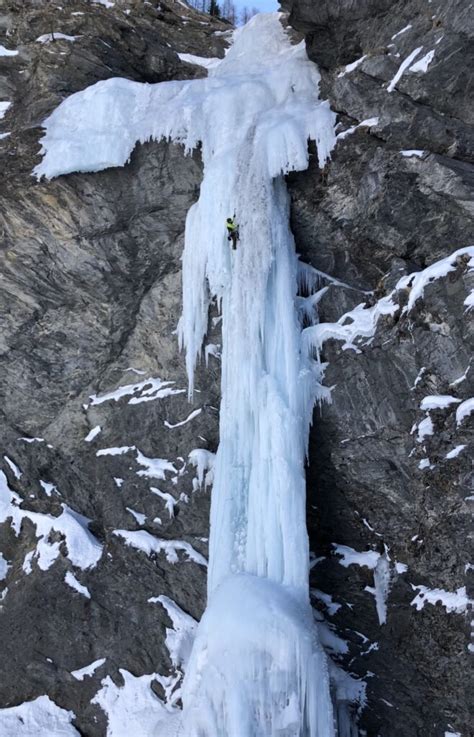 Ice Climbing Corso Avanzato 2021 Guide Alpine La Pietra