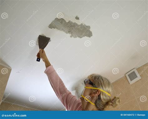Blonde Woman With Plaster Spatula Stock Photo Image Of Takedown Indoors