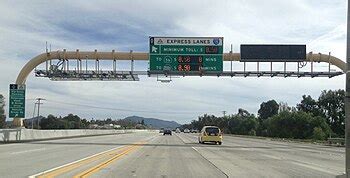 High-occupancy toll lane - Wikipedia