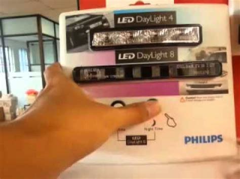Philips Daylight 4 VS Daylight 8 - YouTube