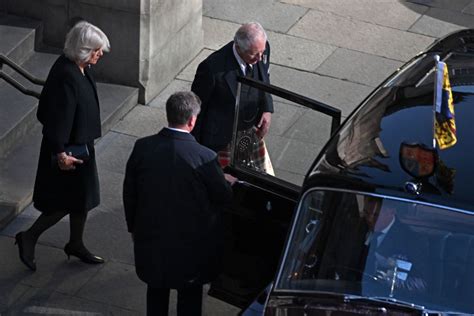 Resumen De Noticias Sobre La Muerte De La Reina Isabel Del 12 De Septiembre