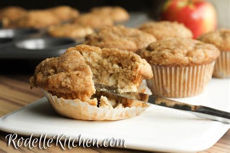 Rodelle Vanilla Apple Streusel Muffin Get The Recipe