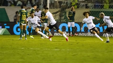 Com Dois A Menos Corinthians Arranca Empate Com O Palmeiras Na Arena