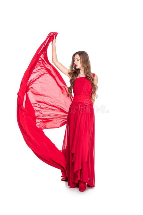 Menina Glamoroso Que Levanta No Vestido Vermelho Imagem De Stock