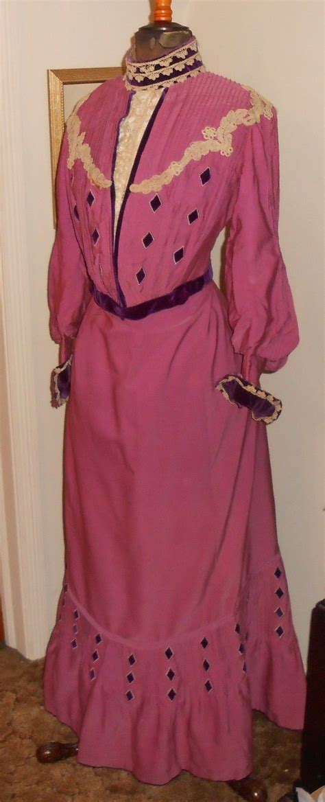 Late Victorian 2 Pc Ladies Purple Dress Ca 1900 1905 Dresses