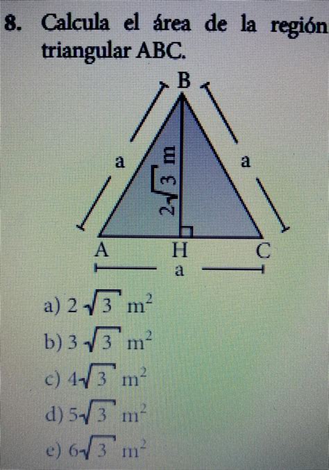 calcula el área de la región triangular ABC Brainly lat