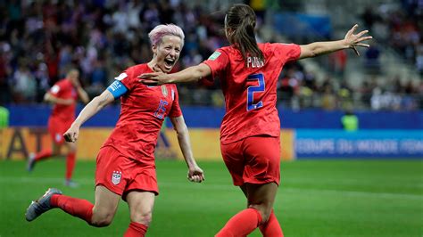 Rapinoe Soccer Player, Rapinoe Returns To Us National Team After Nearly ...