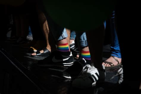 Fotogaleria Marcha Lgbti Pintou Lisboa As Cores Do Arco Ris