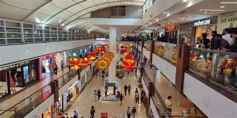 Select City Walk Mall Saket Guide Photos Nearest Metro